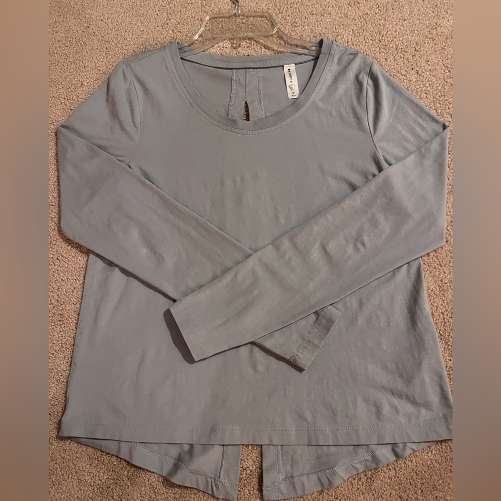 Athleta keyhole Women's Long Sleeve Gray Top